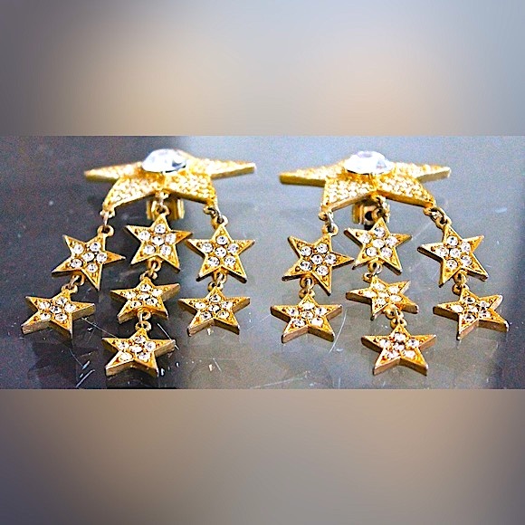 TARA STARS EARRINGS DANGLE CLIP ON VINTAGE SAMPLE - Picture 3 of 5